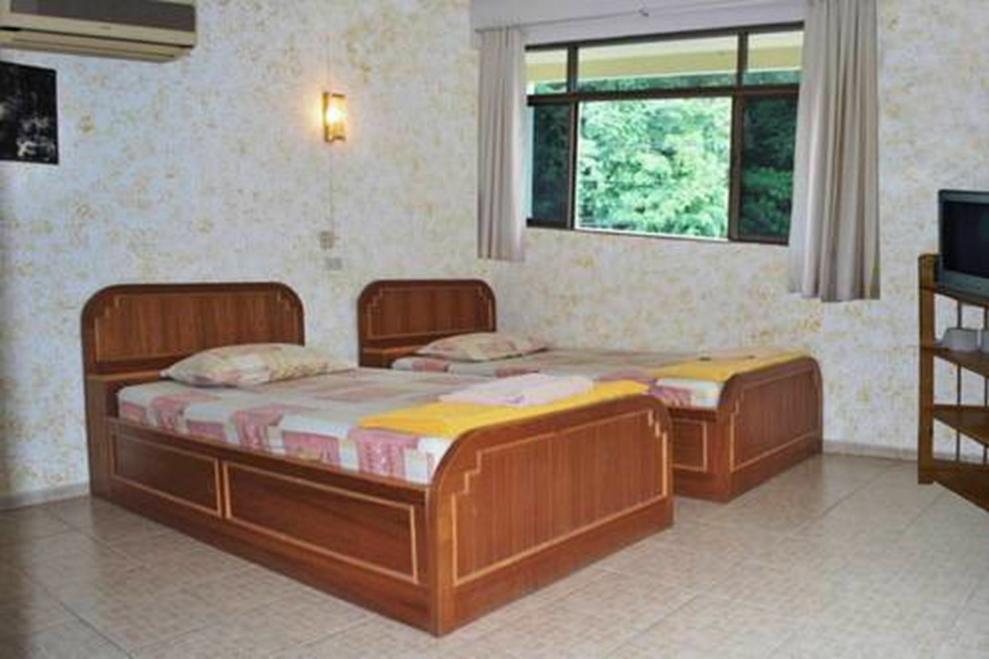 Jp Hometel Krabi Exterior photo